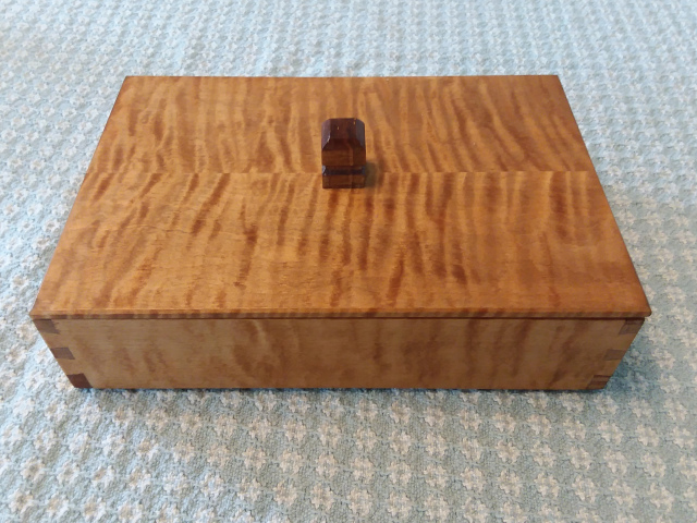 Box with curly maple lid